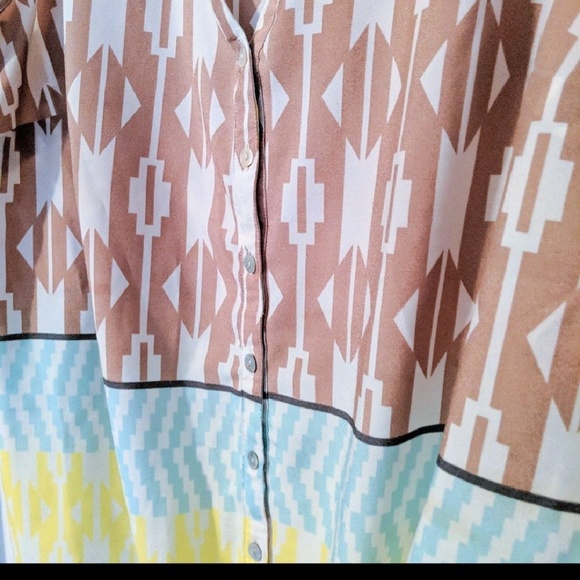 Plus Size Aztec Blouse - Picture 3 of 4